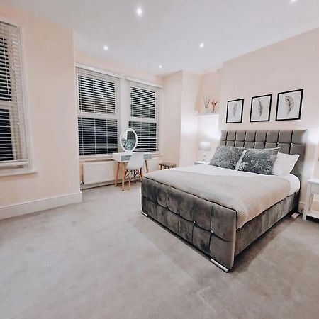 Double Room In Shared Flat London Exteriör bild