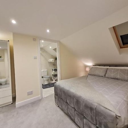 Double Room In Shared Flat London Exteriör bild